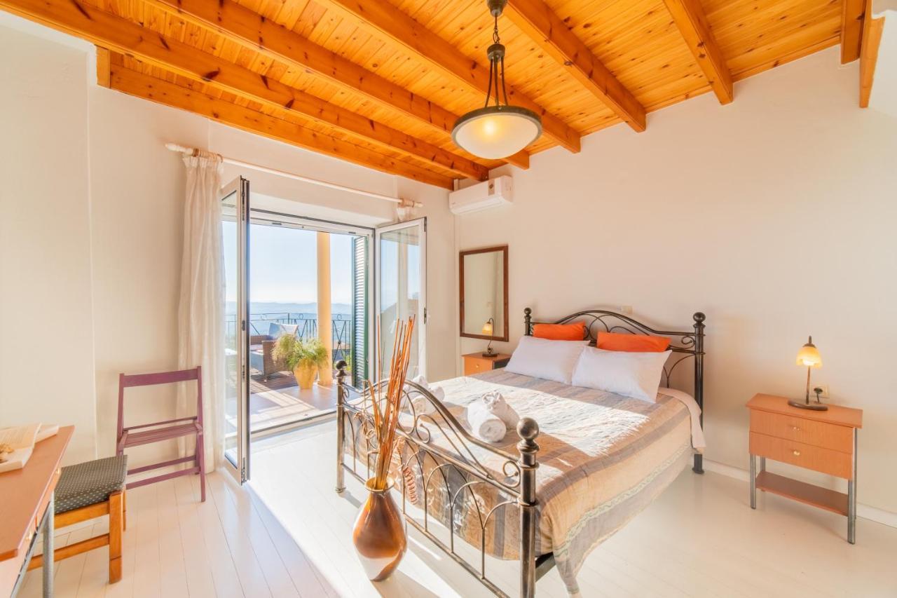 Balis Panorama Villa Chlomos ภายนอก รูปภาพ