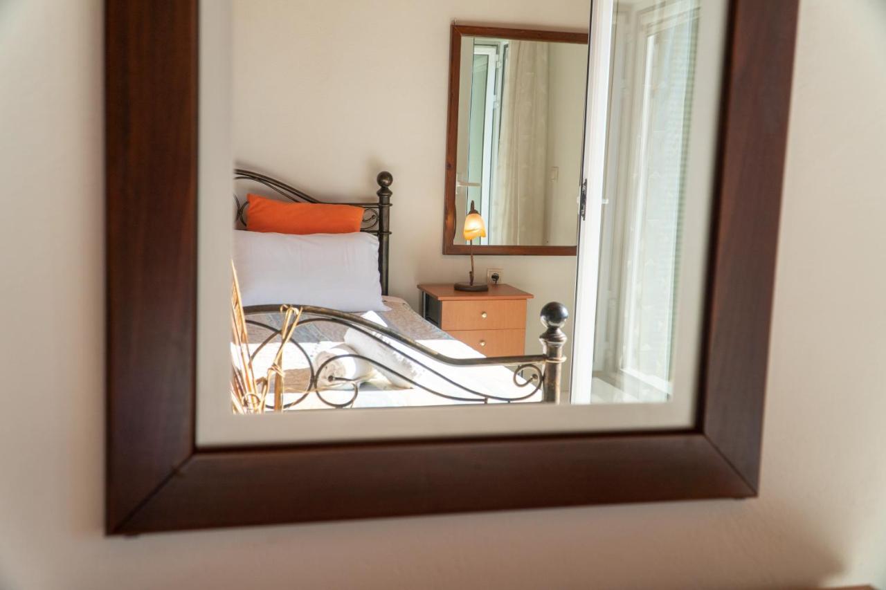 Balis Panorama Villa Chlomos ภายนอก รูปภาพ